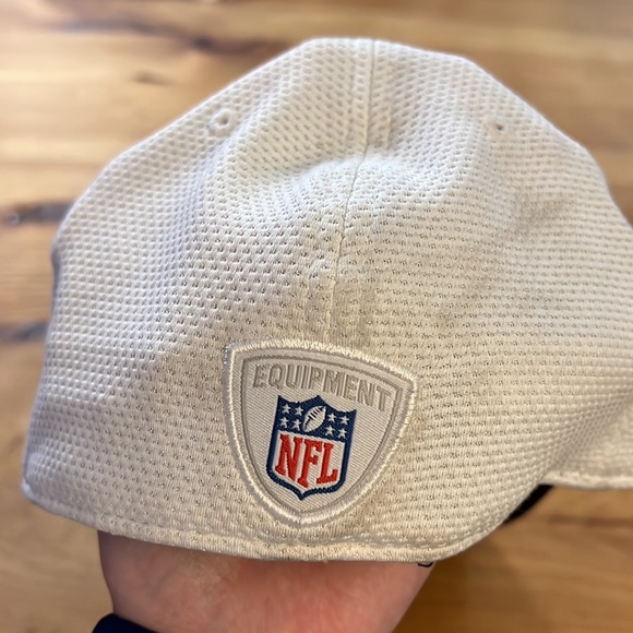 Raiders fitted hat - Picture 3 of 5